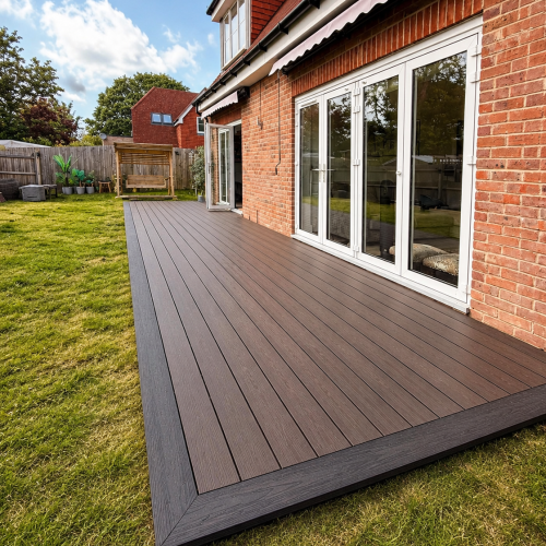 csl-garden-decking-dark-composite-outdoor-seating-kent-001